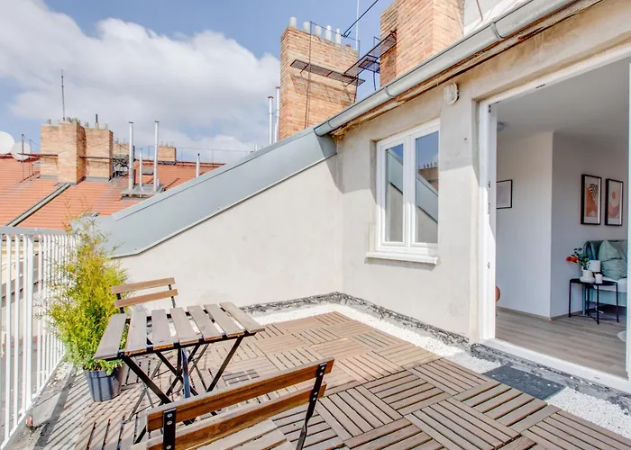 Modern & Stylish Apartments, Multiple Units Praha