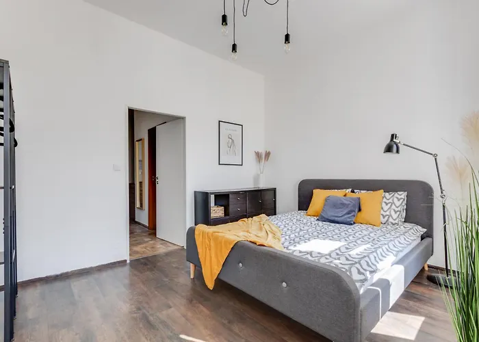 Modern & Stylish Apartments, Multiple Units Apartmán