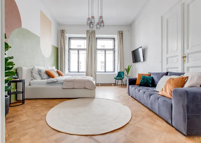 Modern & Stylish Apartments, Multiple Units Praha