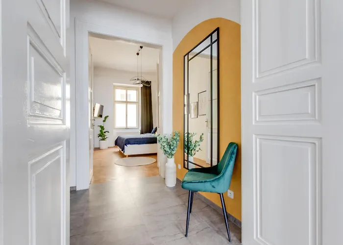 Modern & Stylish Apartments, Multiple Units Apartmán Praha