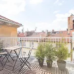 شقة Modern & Stylish Apartments, Multiple Units