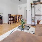 شقة Modern & Stylish Apartments, Multiple Units *