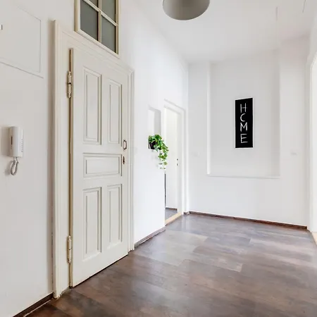 Apartament Modern & Stylish Apartments, Multiple Units Praga