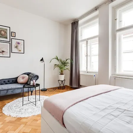 Apartament Modern & Stylish Apartments, Multiple Units Praga
