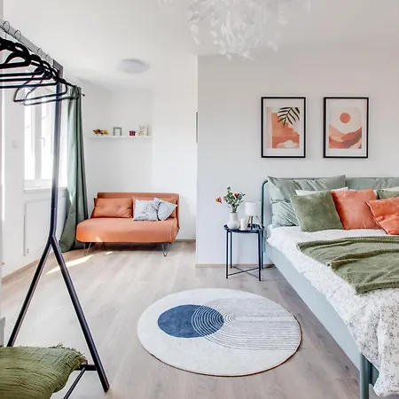 Modern & Stylish Apartments, Multiple Units Apartament Praga